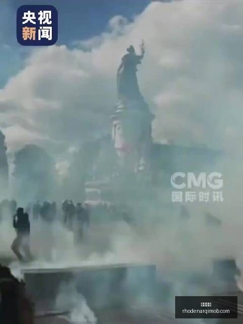 国安胜利时,刻孔特激动,展示球迷海,开云全站官网,开云全站,开云体育,开云入口,开云代理