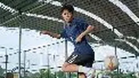 国乒崛起，喜剧光环退去，王楚钦力压许昕展翅高飞！